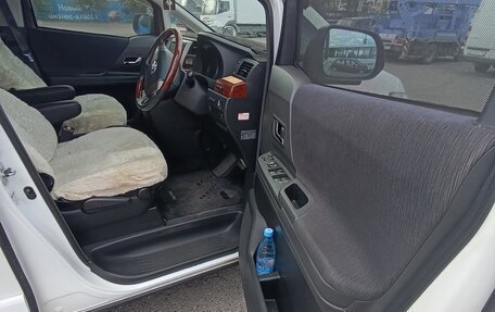 Toyota Vellfire I, 2010 год, 2 000 000 рублей, 9 фотография