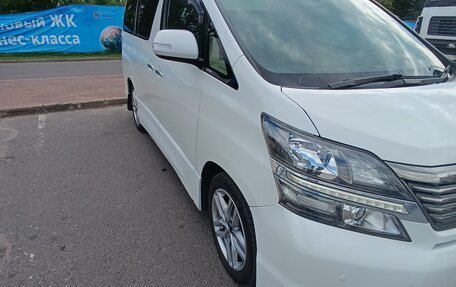 Toyota Vellfire I, 2010 год, 2 000 000 рублей, 4 фотография
