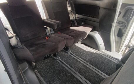Toyota Vellfire I, 2010 год, 2 000 000 рублей, 24 фотография