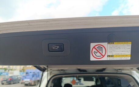 Toyota Vellfire I, 2010 год, 2 000 000 рублей, 17 фотография