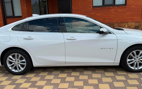 Chevrolet Malibu IX, 2018 год, 1 550 000 рублей, 4 фотография