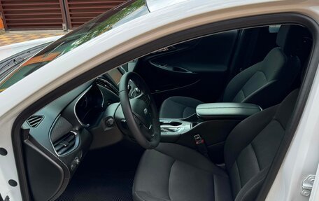 Chevrolet Malibu IX, 2018 год, 1 550 000 рублей, 13 фотография
