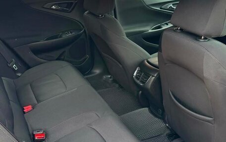 Chevrolet Malibu IX, 2018 год, 1 550 000 рублей, 17 фотография