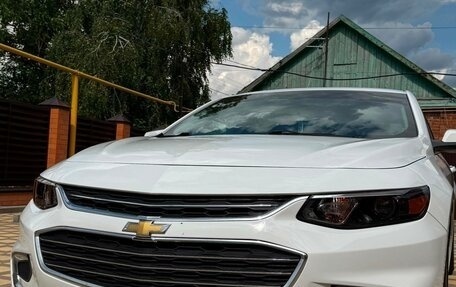 Chevrolet Malibu IX, 2018 год, 1 550 000 рублей, 32 фотография