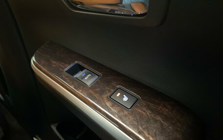 Toyota Camry, 2016 год, 2 070 000 рублей, 20 фотография