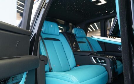 Rolls-Royce Cullinan, 2024 год, 45 190 000 рублей, 9 фотография