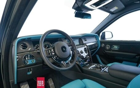 Rolls-Royce Cullinan, 2024 год, 45 190 000 рублей, 13 фотография
