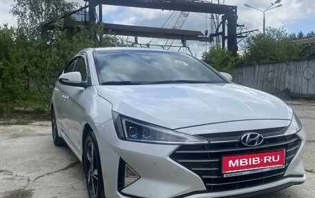 Hyundai Elantra VI рестайлинг, 2019 год, 1 720 000 рублей, 1 фотография