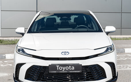 Toyota Camry, 2025 год, 4 550 000 рублей, 3 фотография