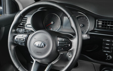 KIA Rio IV, 2017 год, 1 379 000 рублей, 12 фотография