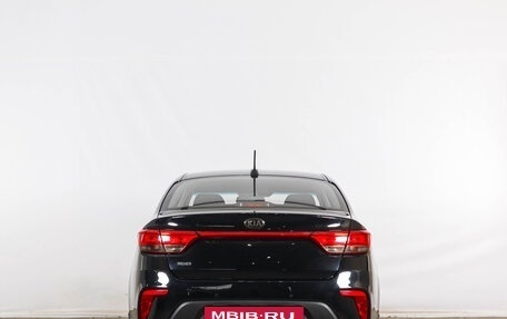 KIA Rio IV, 2017 год, 1 379 000 рублей, 6 фотография