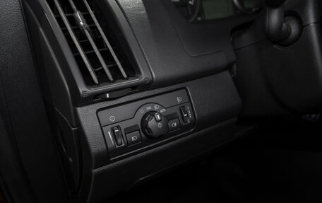 Land Rover Freelander II рестайлинг 2, 2010 год, 975 000 рублей, 19 фотография