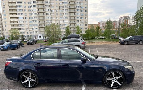 BMW 5 серия, 2004 год, 850 000 рублей, 5 фотография