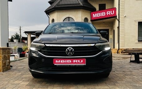 Volkswagen Polo VI (EU Market), 2020 год, 1 130 000 рублей, 1 фотография