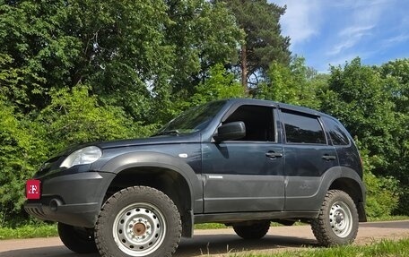Chevrolet Niva I рестайлинг, 2011 год, 520 000 рублей, 1 фотография
