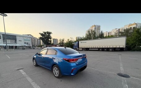 KIA Rio IV, 2020 год, 1 350 000 рублей, 2 фотография