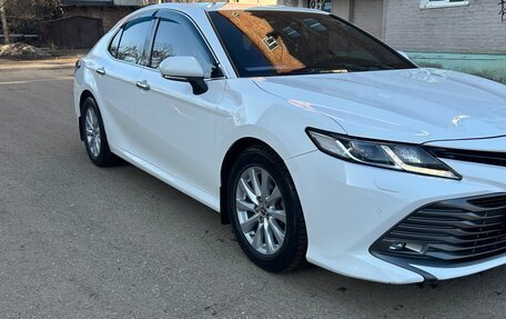 Toyota Camry, 2018 год, 2 450 000 рублей, 4 фотография