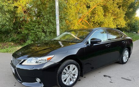 Lexus ES VII, 2013 год, 2 280 000 рублей, 2 фотография