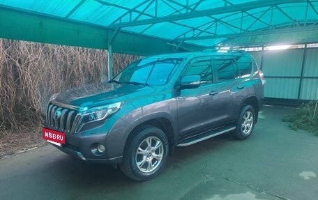 Toyota Land Cruiser Prado 150 рестайлинг 2, 2015 год, 4 000 000 рублей, 24 фотография