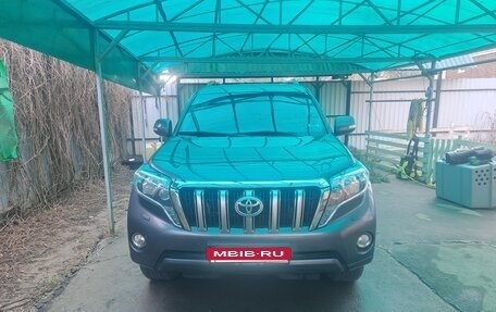 Toyota Land Cruiser Prado 150 рестайлинг 2, 2015 год, 4 000 000 рублей, 19 фотография