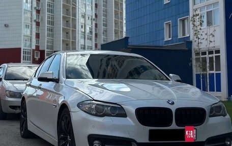 BMW 5 серия, 2015 год, 1 500 000 рублей, 2 фотография