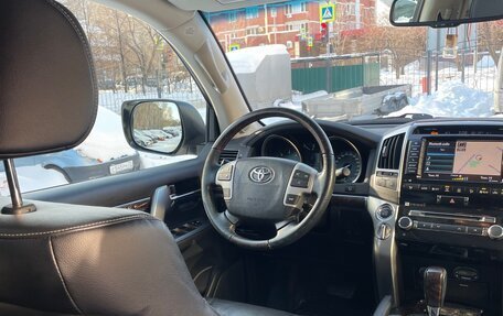 Toyota Land Cruiser 200, 2013 год, 5 000 000 рублей, 7 фотография