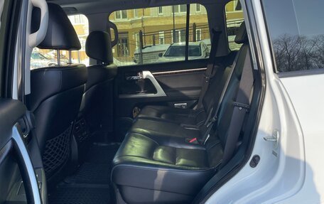 Toyota Land Cruiser 200, 2013 год, 5 000 000 рублей, 5 фотография