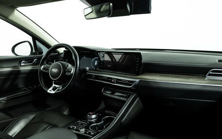 KIA K5, 2020 год, 2 400 000 рублей, 10 фотография