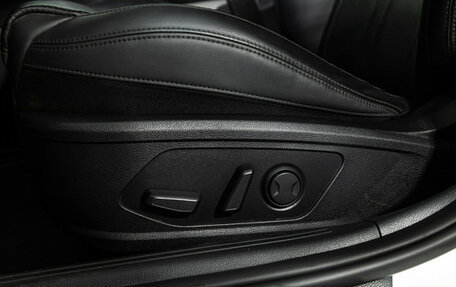 KIA K5, 2020 год, 2 400 000 рублей, 24 фотография