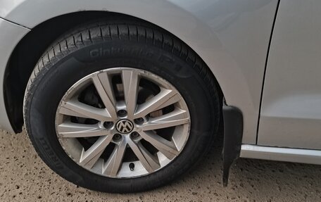 Volkswagen Polo VI (EU Market), 2013 год, 670 000 рублей, 27 фотография