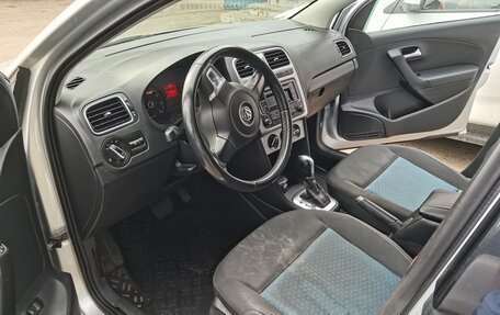 Volkswagen Polo VI (EU Market), 2013 год, 670 000 рублей, 34 фотография