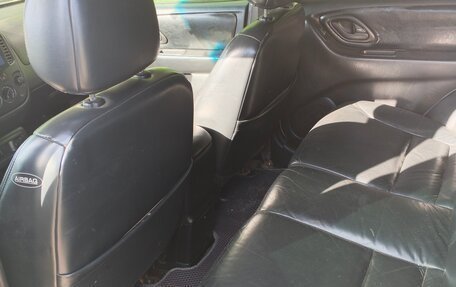Ford Maverick, 2003 год, 275 000 рублей, 9 фотография