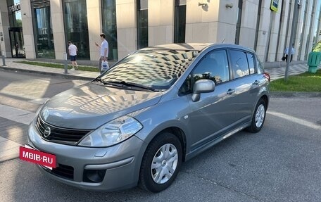 Nissan Tiida, 2010 год, 600 000 рублей, 2 фотография