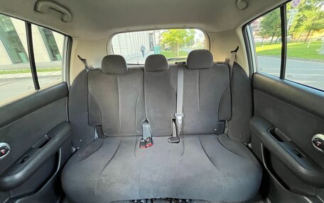Nissan Tiida, 2010 год, 600 000 рублей, 17 фотография