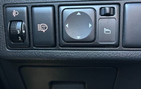 Nissan Tiida, 2010 год, 600 000 рублей, 22 фотография