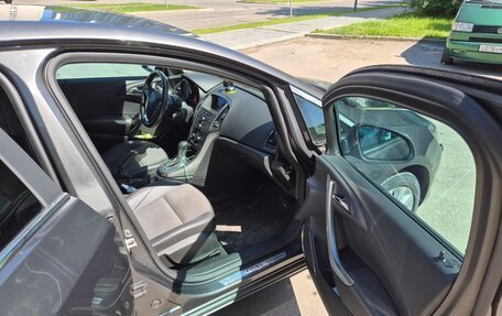 Opel Astra J, 2011 год, 650 000 рублей, 14 фотография