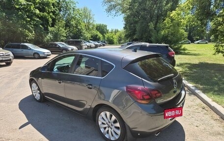Opel Astra J, 2011 год, 650 000 рублей, 5 фотография