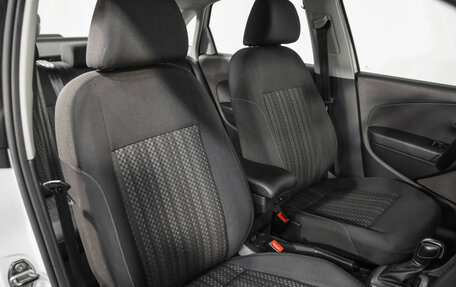 Volkswagen Polo VI (EU Market), 2017 год, 949 000 рублей, 19 фотография