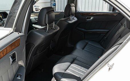 Mercedes-Benz E-Класс, 2010 год, 2 030 000 рублей, 11 фотография