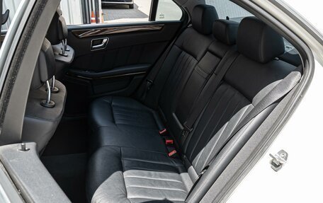 Mercedes-Benz E-Класс, 2010 год, 2 030 000 рублей, 9 фотография