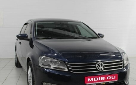 Volkswagen Passat B7, 2011 год, 930 000 рублей, 3 фотография