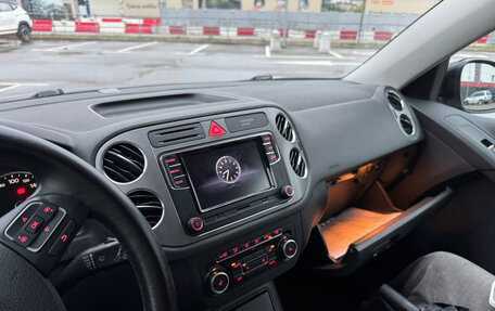 Volkswagen Tiguan I, 2010 год, 1 595 000 рублей, 10 фотография