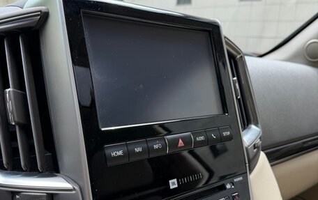 Toyota Land Cruiser 200, 2021 год, 14 250 000 рублей, 6 фотография