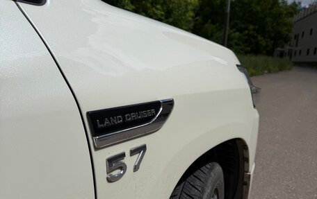 Toyota Land Cruiser 200, 2021 год, 14 250 000 рублей, 3 фотография