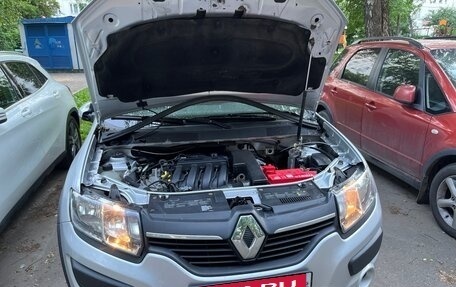 Renault Sandero II рестайлинг, 2015 год, 850 000 рублей, 2 фотография