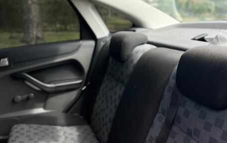 Ford Focus II рестайлинг, 2005 год, 450 000 рублей, 15 фотография