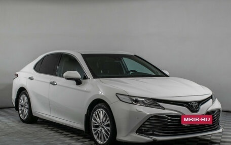 Toyota Camry, 2021 год, 3 055 000 рублей, 4 фотография