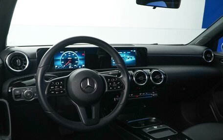 Mercedes-Benz A-Класс, 2019 год, 2 047 077 рублей, 6 фотография