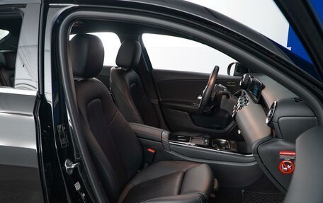 Mercedes-Benz A-Класс, 2019 год, 2 047 077 рублей, 8 фотография