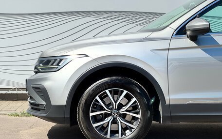 Volkswagen Tiguan II, 2021 год, 2 540 000 рублей, 2 фотография